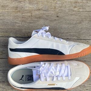 New Puma Club 5v5 Men’s white/ Black / Gray Laceup